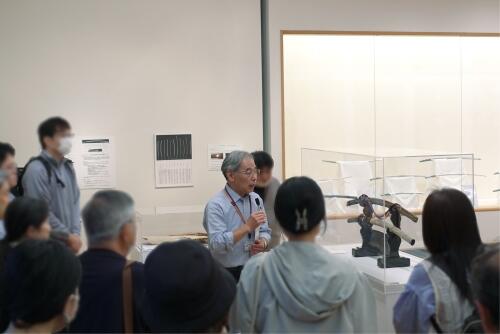 ギャラリートークのようす（展示室1）